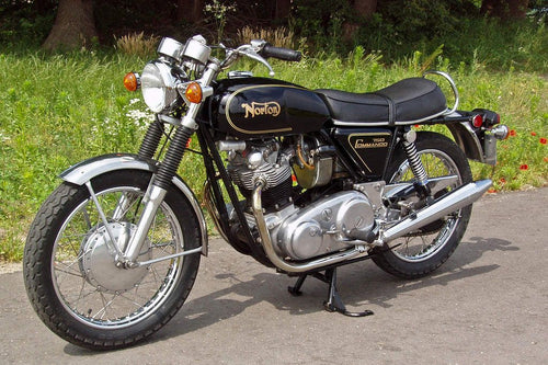 Norton Commando (1967) : le chant du cygne glorieux des twins britanniques