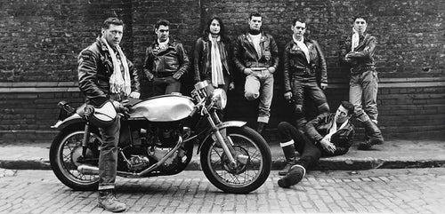 Le café racer : naissance d'une sous-culture moto dans l'Angleterre des années 50-60