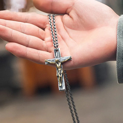 Collier Biker<br> Croix de Jesus (en Argent)