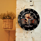 Horloge Murale Moto Jolie Femme