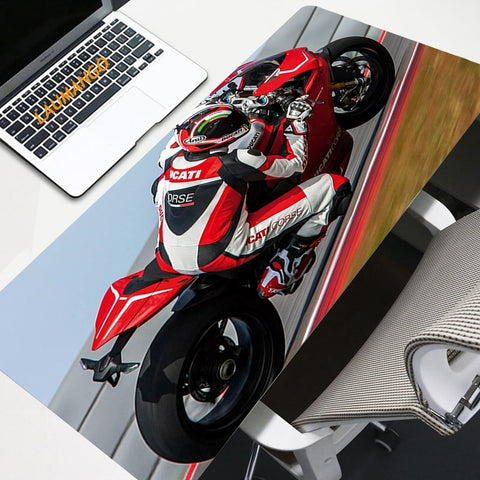 Tapis de Souris Moto Pilote Pose le Genoux 400x900x3mm