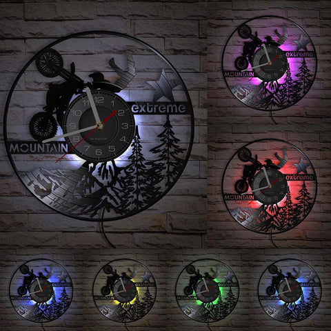 Horloge Murale Moto Cross<br> Figure en Montagne - Antre du Motard