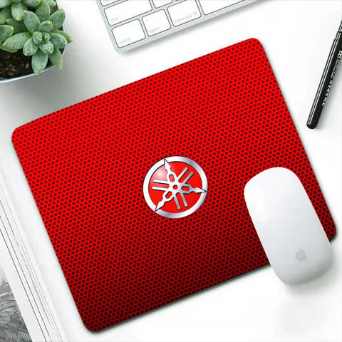 Tapis de Souris Moto<br> Petit Logo Yamaha Rouge 200x250x2mm